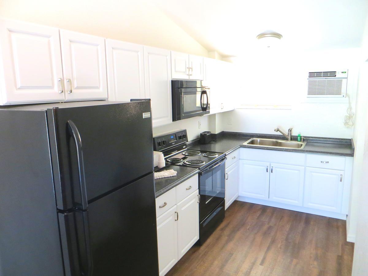 קלירווטר ביץ' Beachview Suites מראה חיצוני תמונה