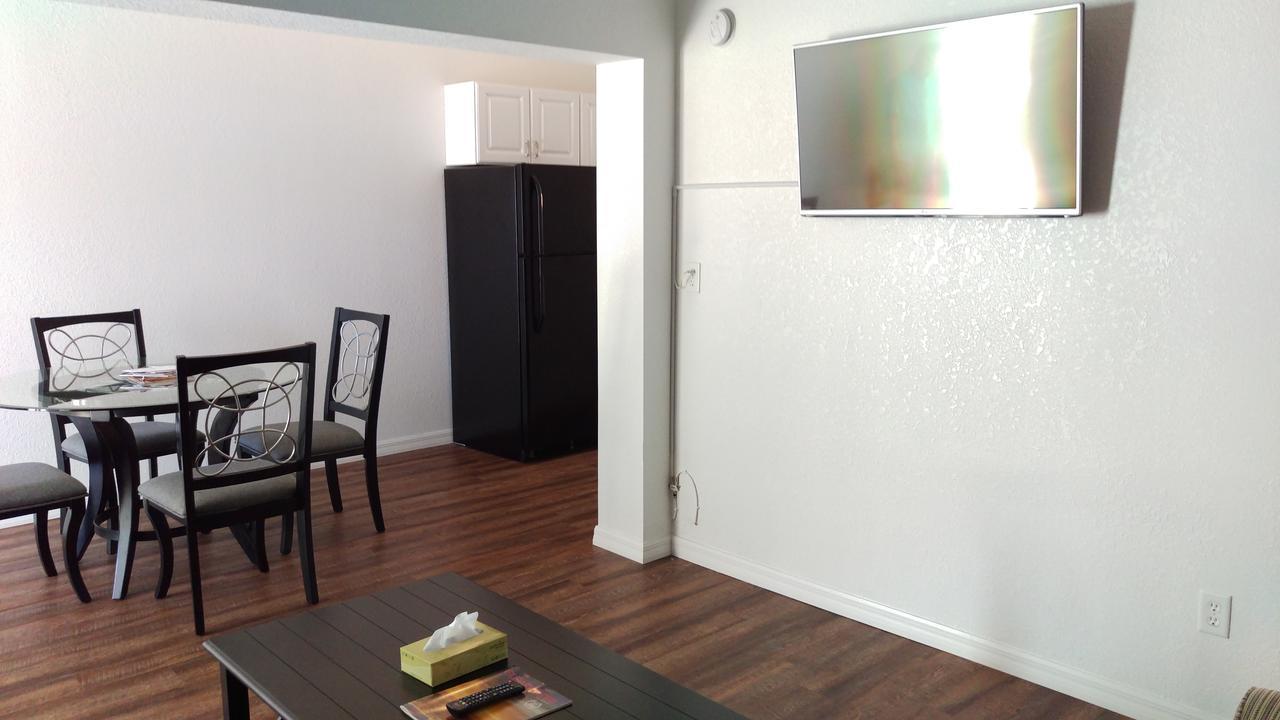 קלירווטר ביץ' Beachview Suites מראה חיצוני תמונה