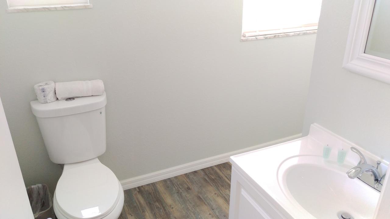קלירווטר ביץ' Beachview Suites מראה חיצוני תמונה